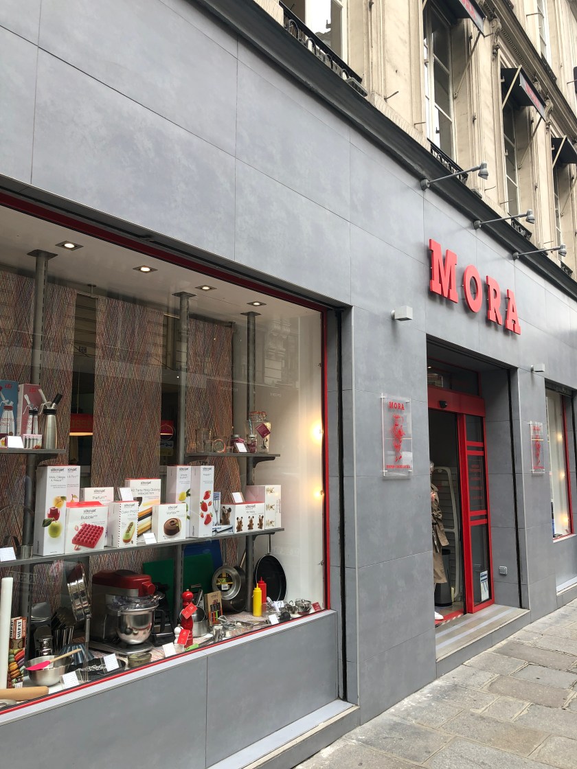 Mora_01